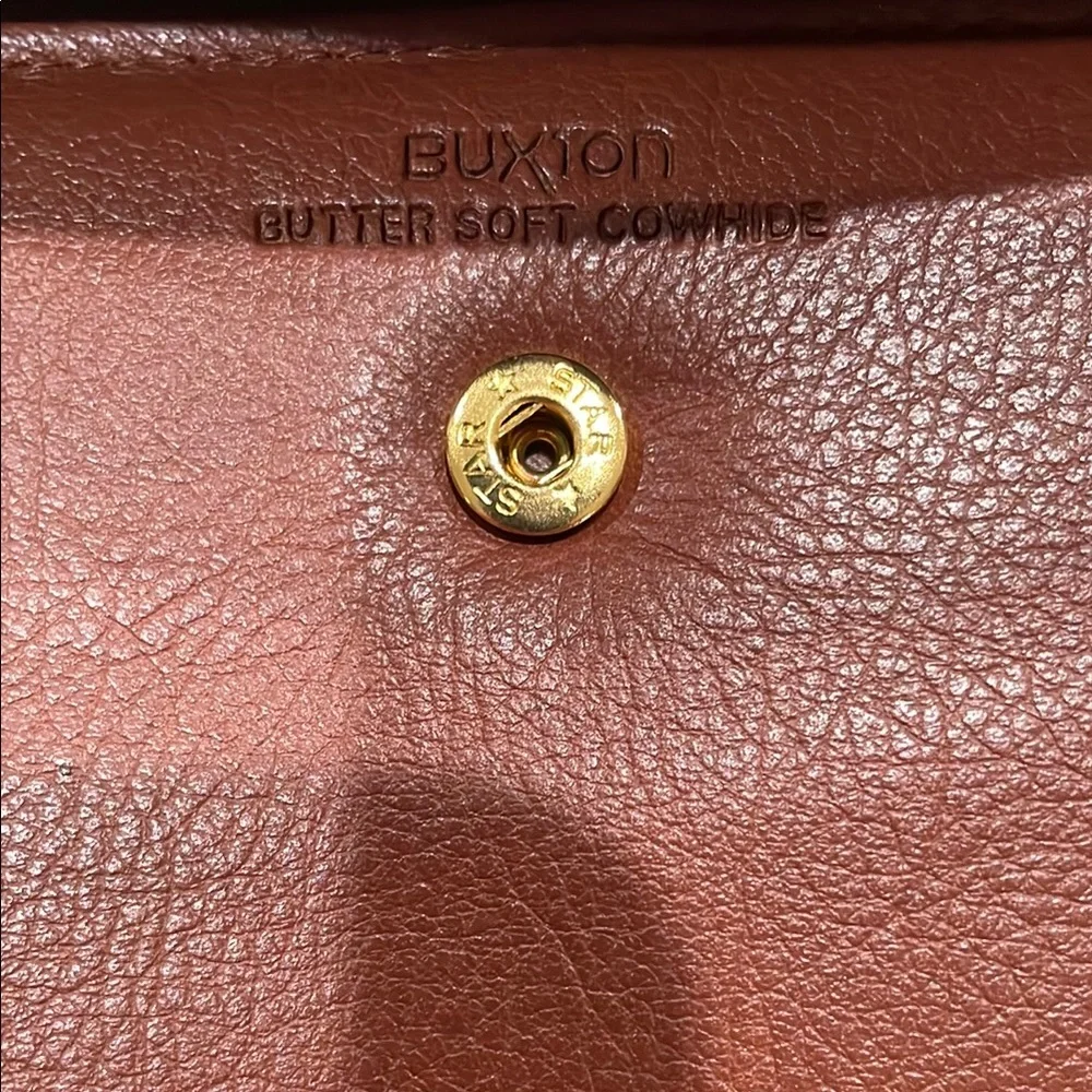 BUXTON Elegant Buttery Soft Brown Leather Ladies Wallet many compartments NEW